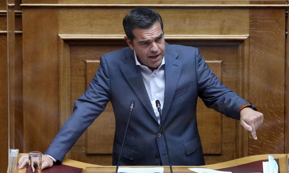 Τσίπρας: Οι ειδικοί λένε για αργία την Δευτέρα λόγω του καύσωνα